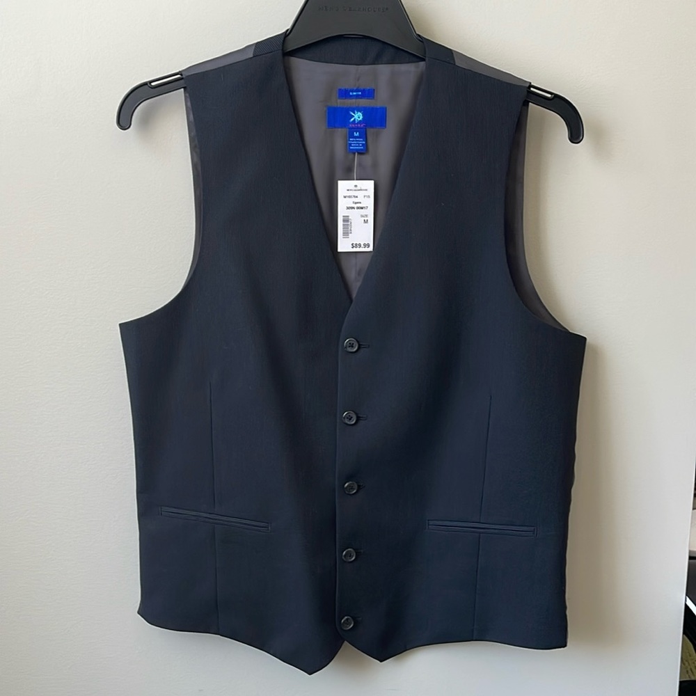 NWT Egara Vest Mens medium